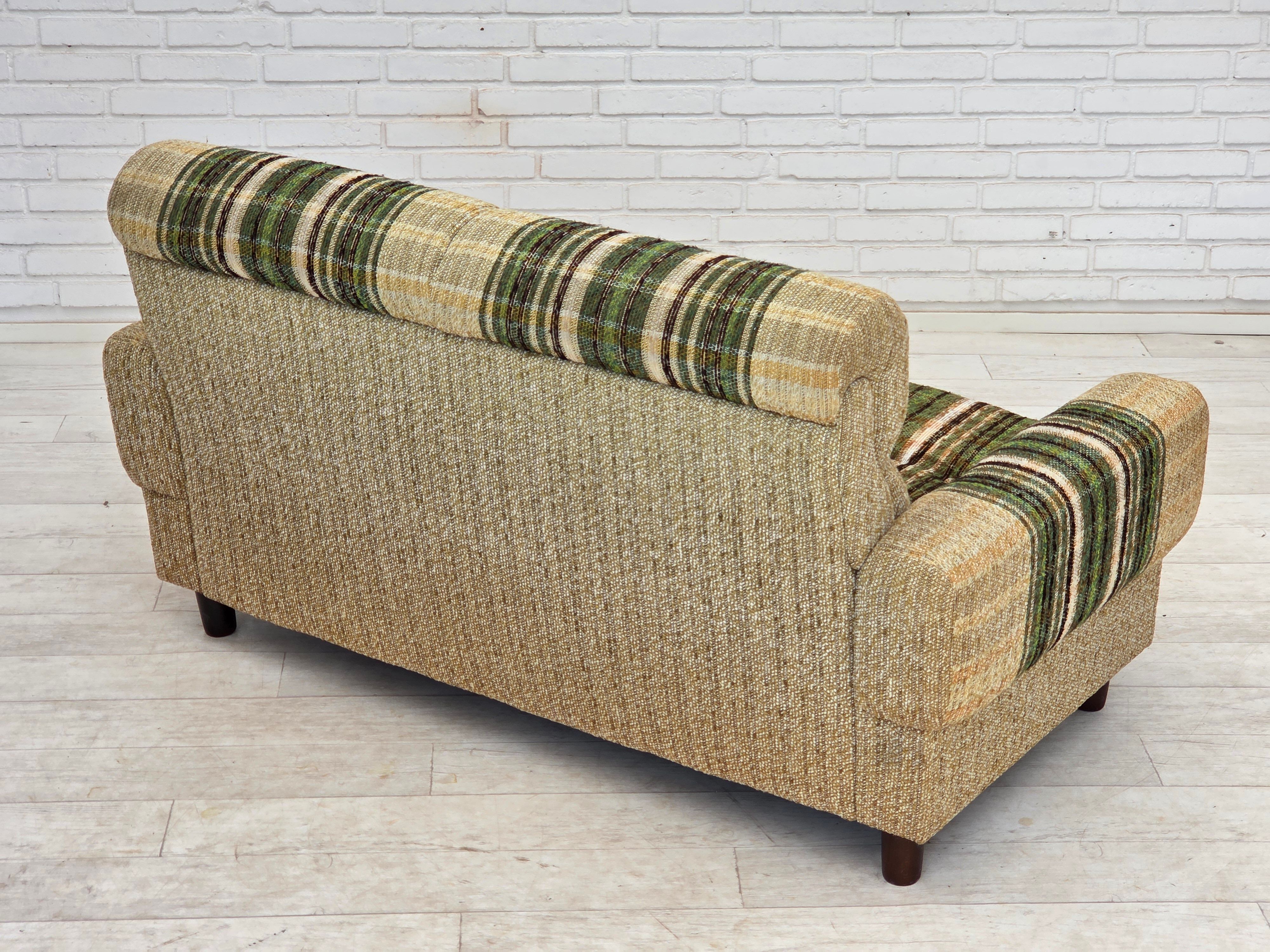 1980s, Danish 2-seater sofa by Nisbo Horsens, furniture wool.