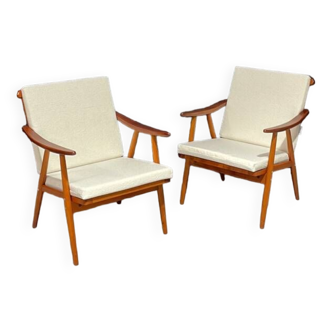 Boomerang chairs