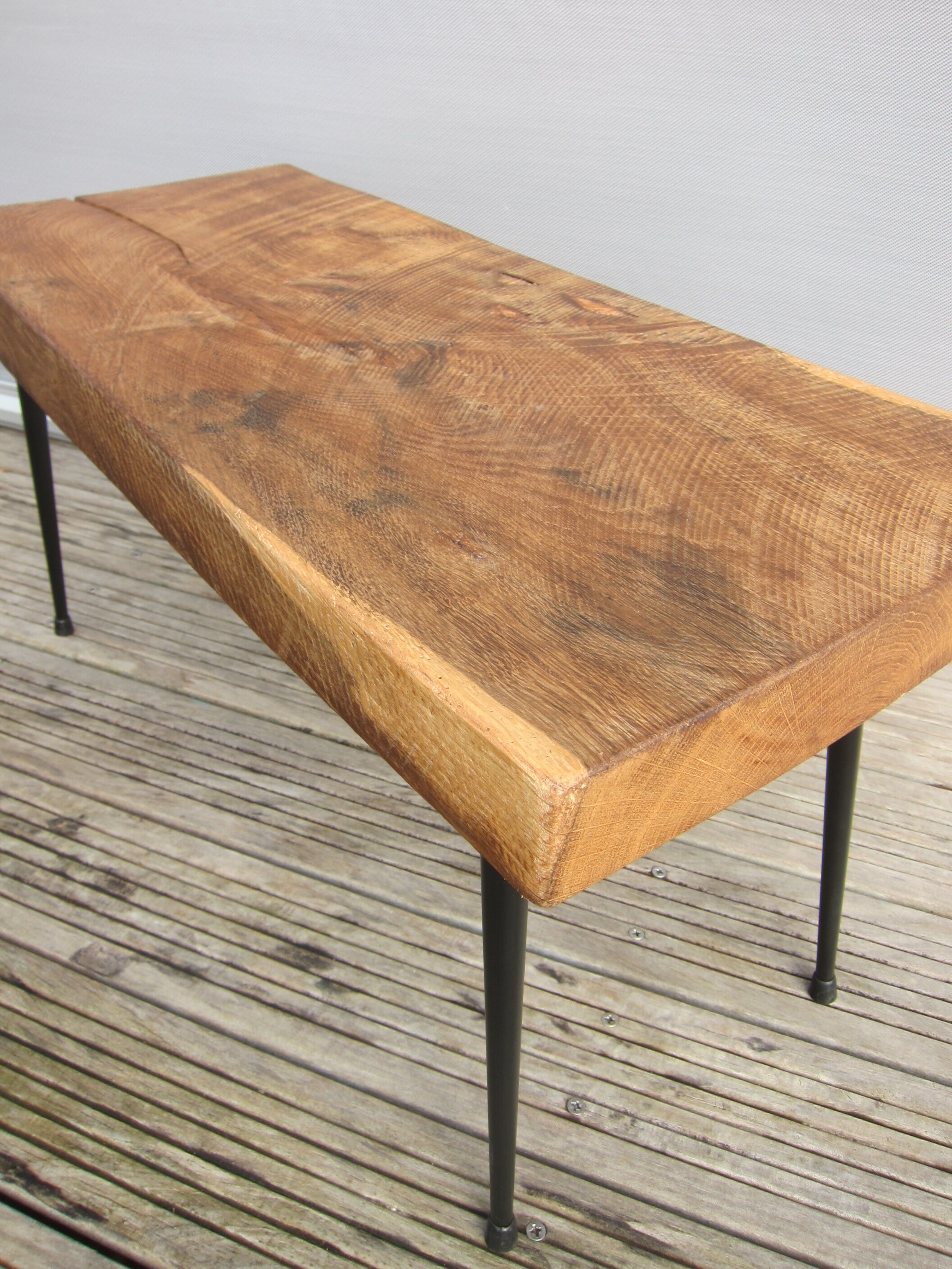 Table low raw design