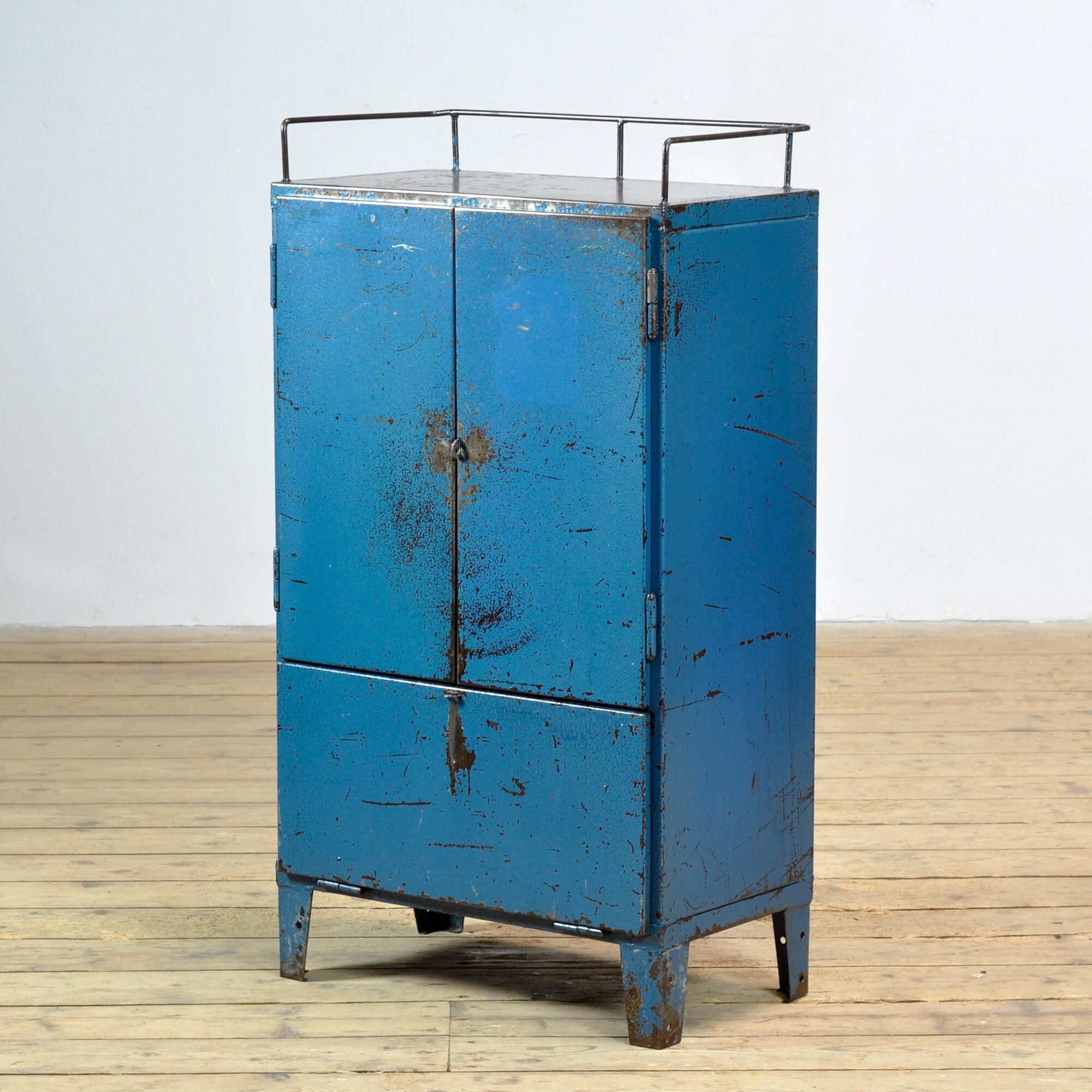 Industrial four-drawer cabinet from the 1970s
