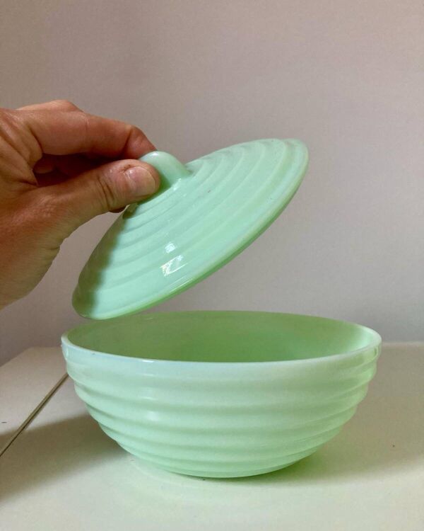 Service à café en opaline vert mint