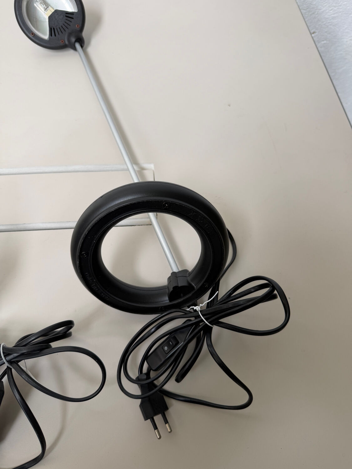 Unilux desk lamp reference 2030