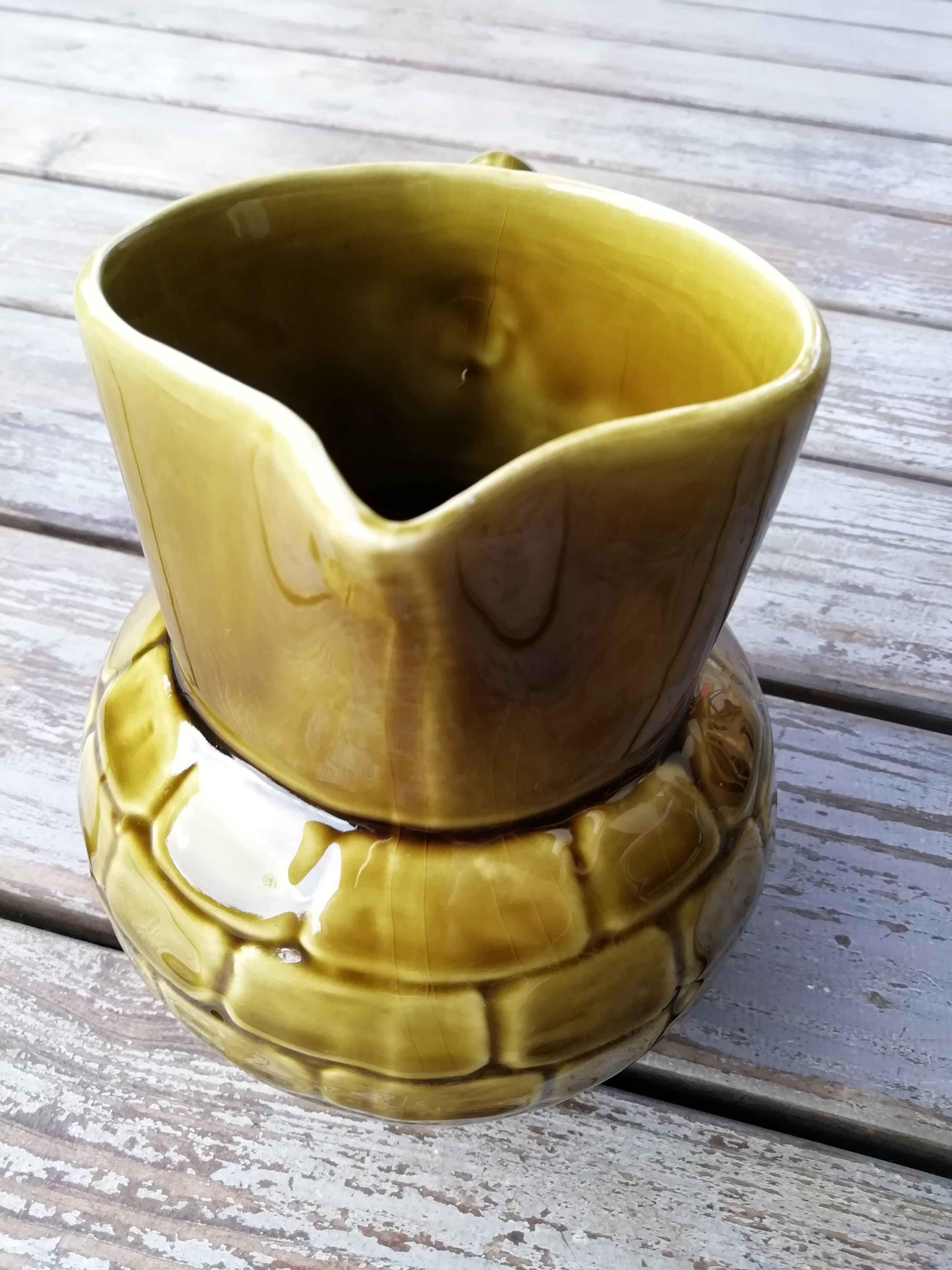 Green pitcher Sarreguemines