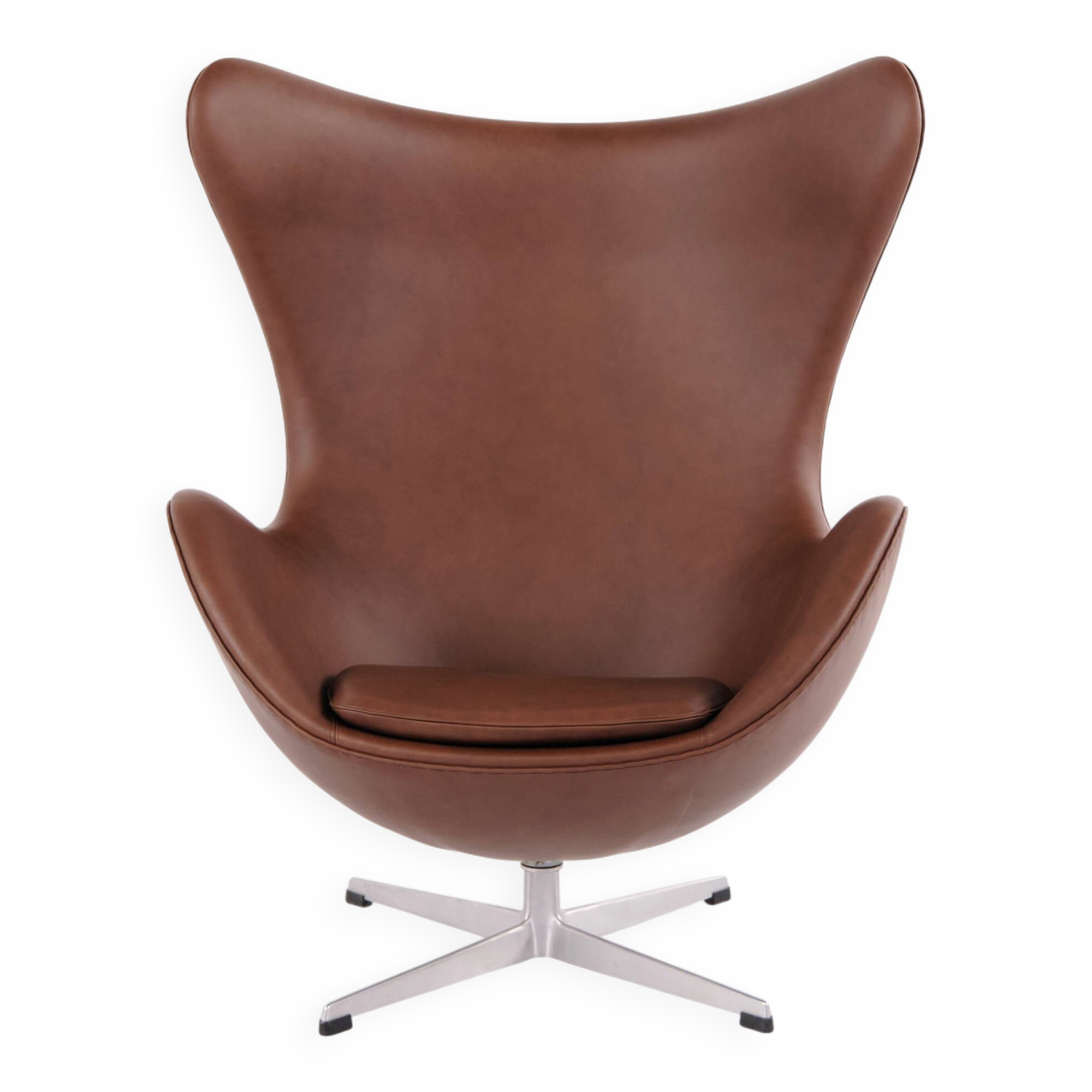 The Egg - Model 3316 - Brown leather - Arne Jacobsen - Fritz Hansen