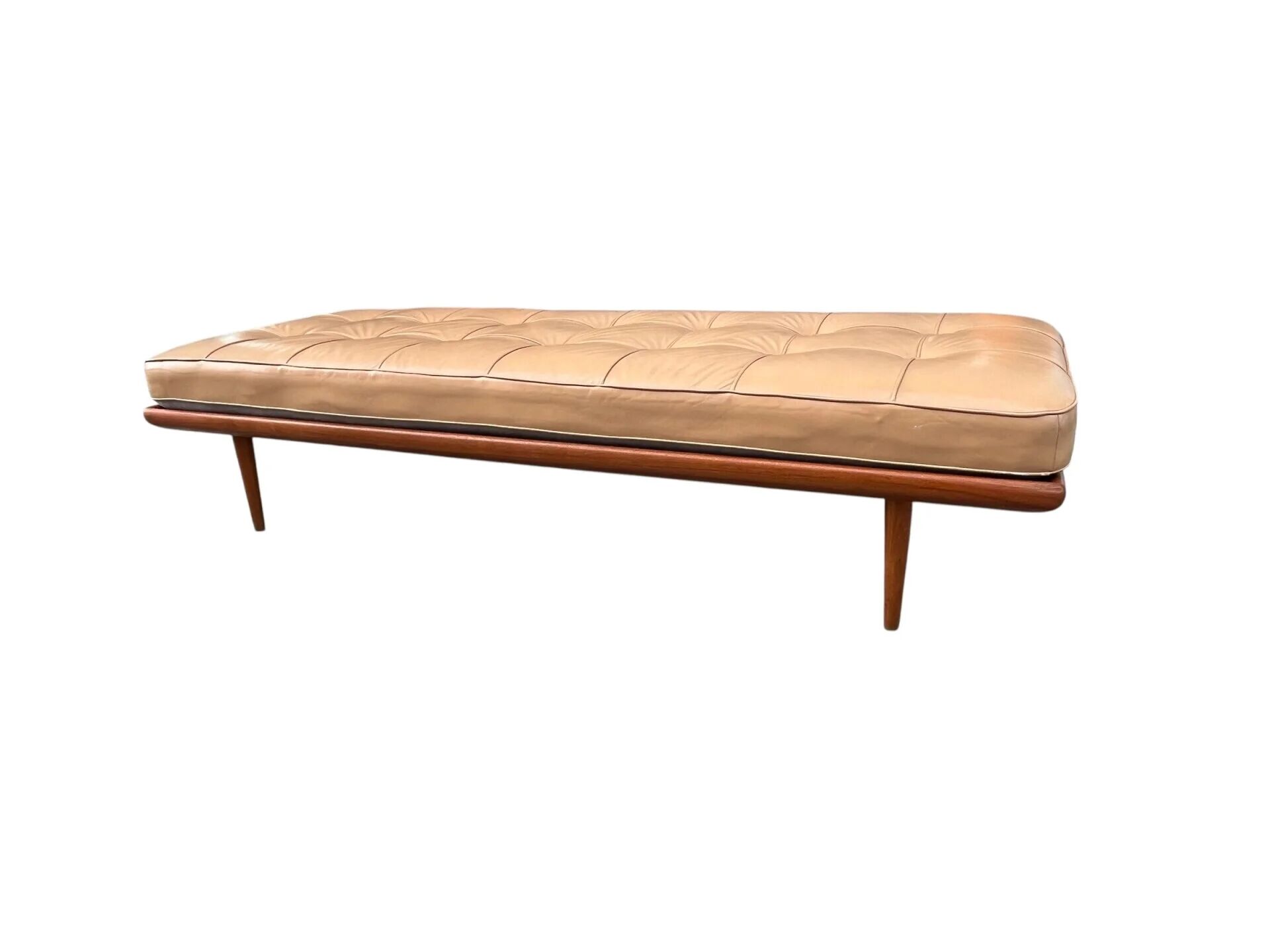 Leather daybed by Peter Hvidt for France & Son