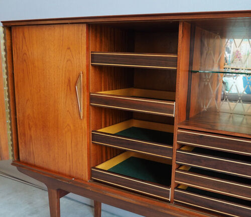 Buffet en teck des années 1930-60