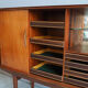 Buffet en teck des années 1930-60