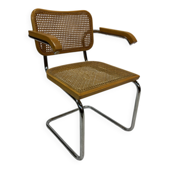 Cesca chair B64 with armrests by Marcel Breuer Design
