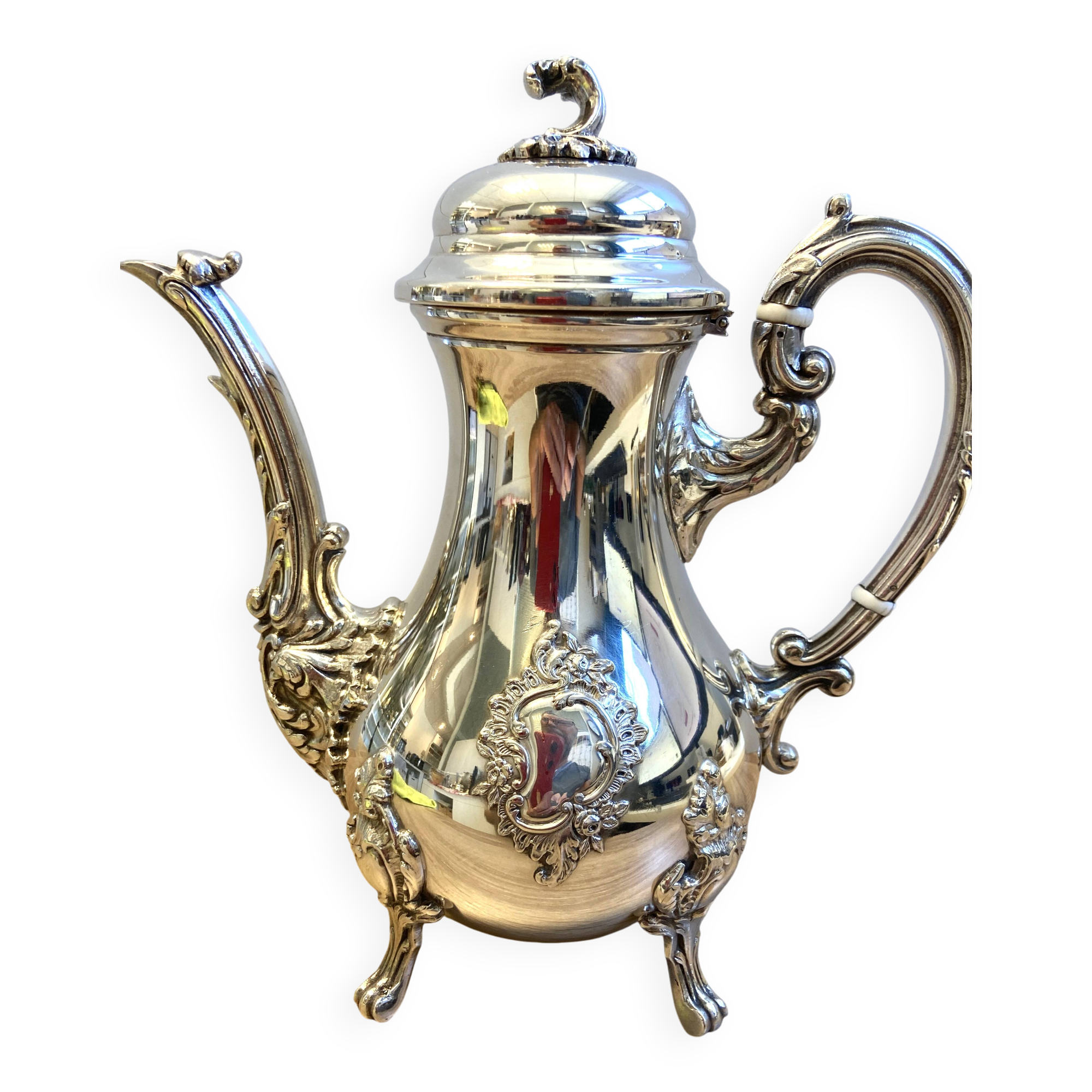 Elegant Louis XV Style Rocaille Silver Metal Tea Coffee Pot