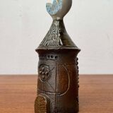 Modern Swedish studio pottery from the mid-century, Bagdad House 2 series by Bertil Vallien for Gustavsberg 1960s.