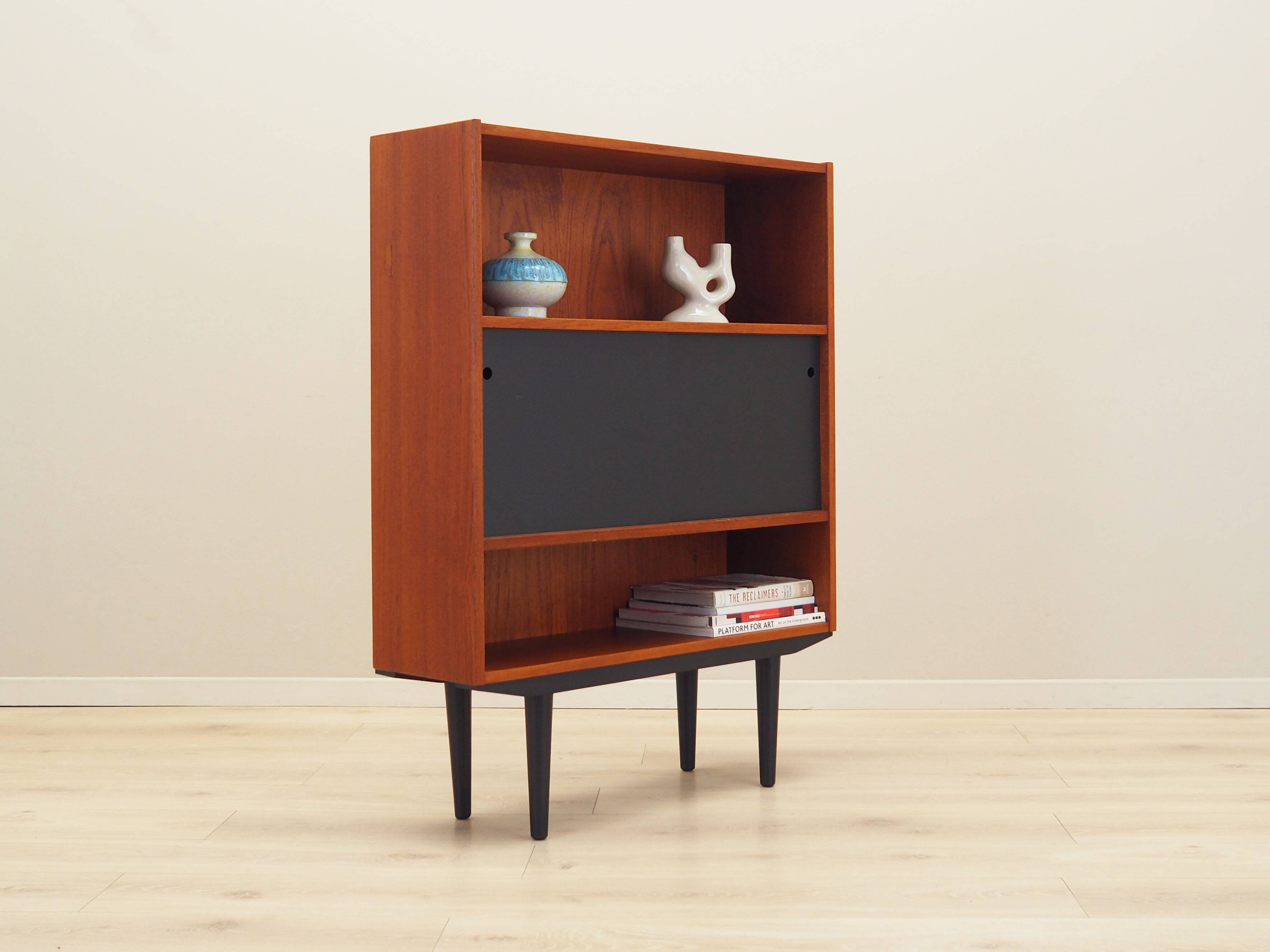 Teak bookcase, Danish design, 1970s, production: Denmark