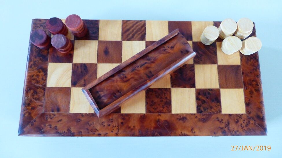 Nice Cabinet art deco wooden