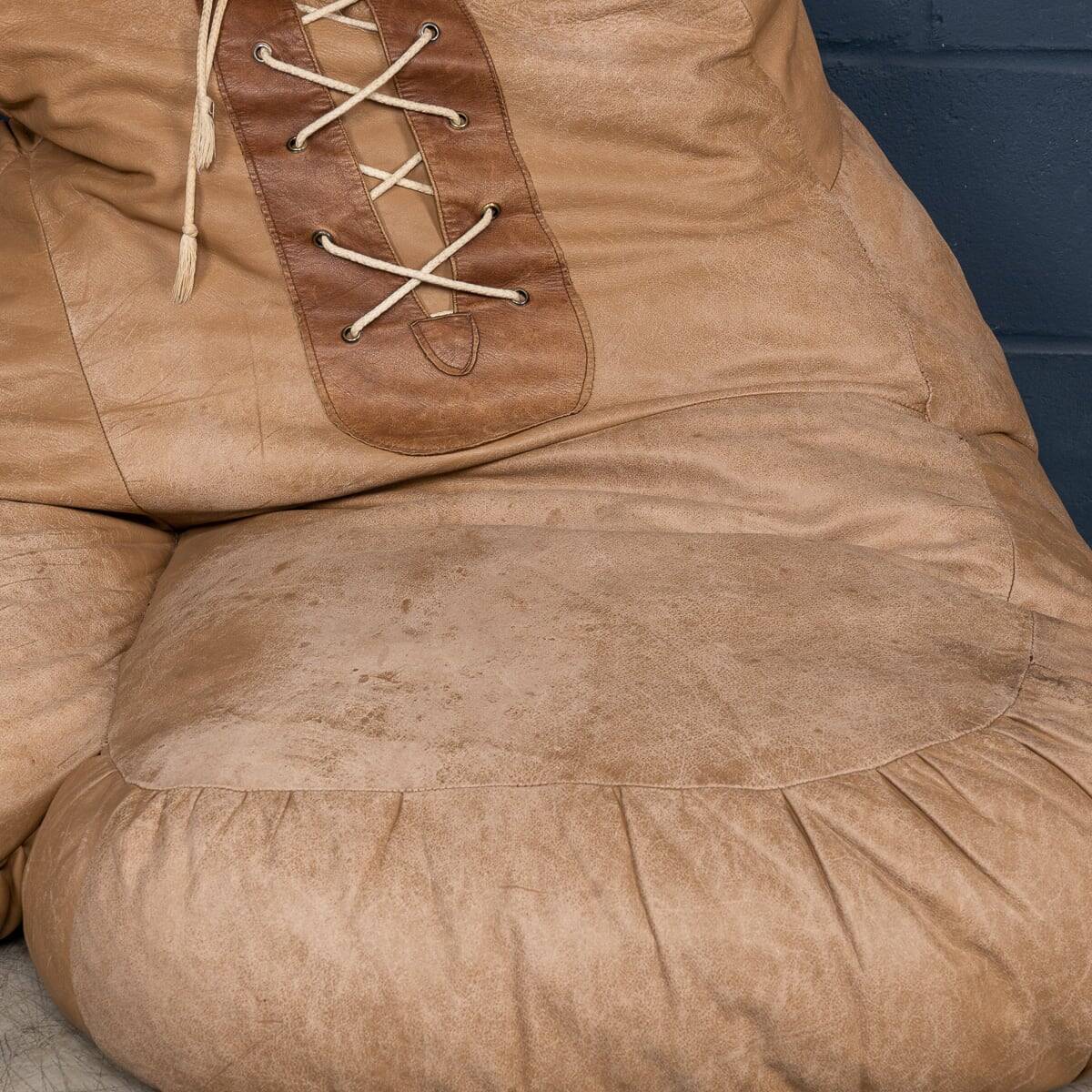 20thc swiss boxing glove bean bag by susiand ueli berger for de sede c.1970