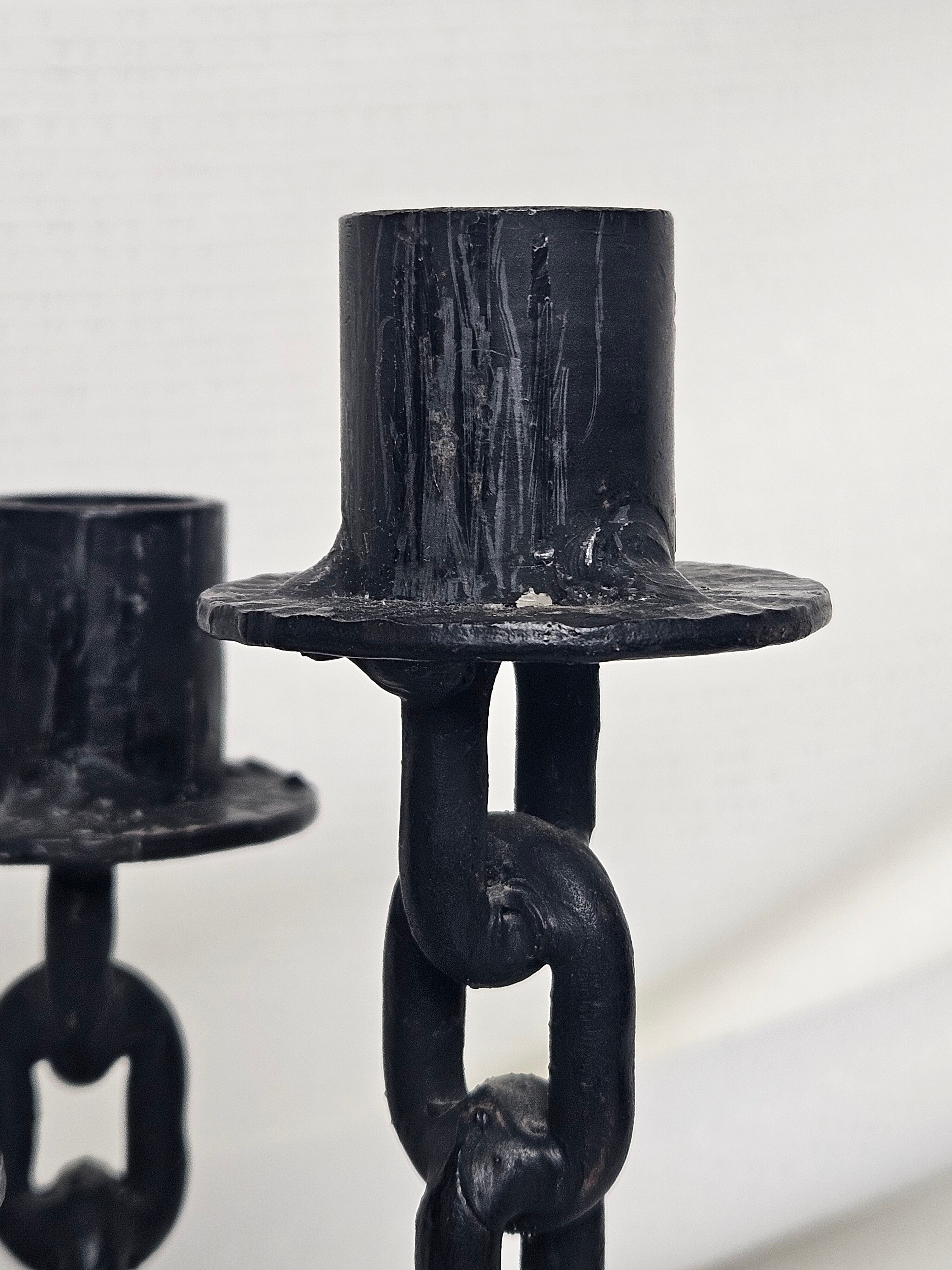 Candle holder chain in wrought iron 1960