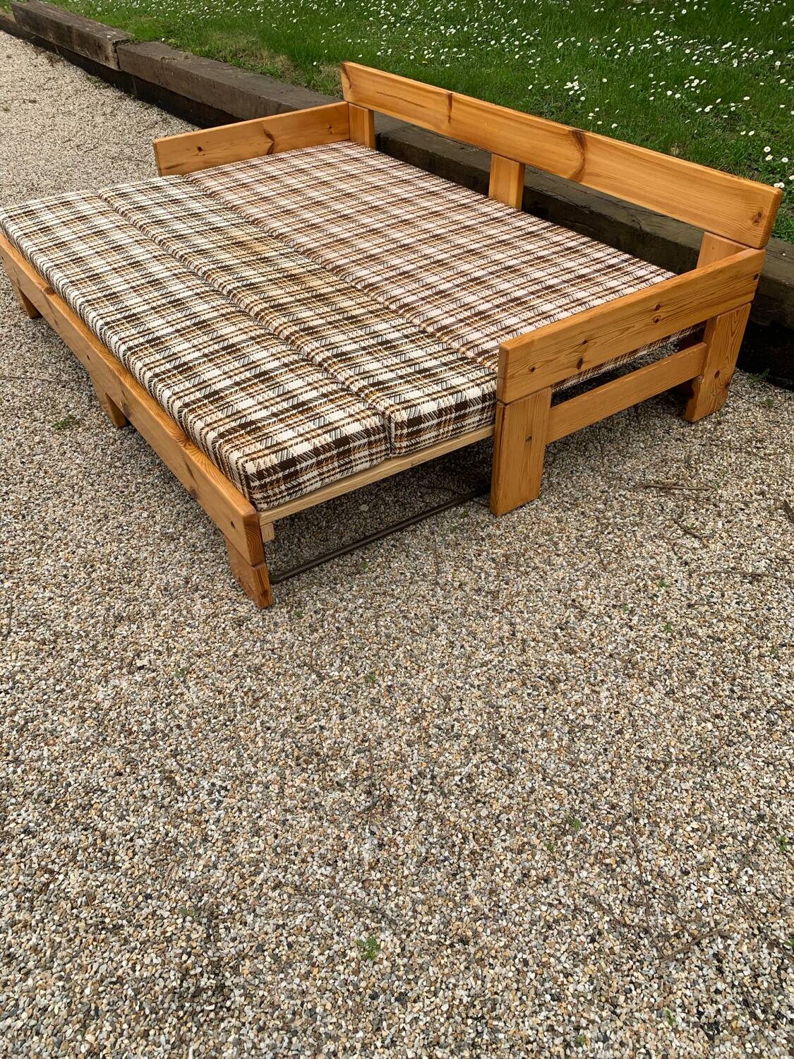 Vintage Daybed - Brutalism/Modernism