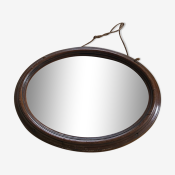 Miroir ancien oval avec cadre en bois