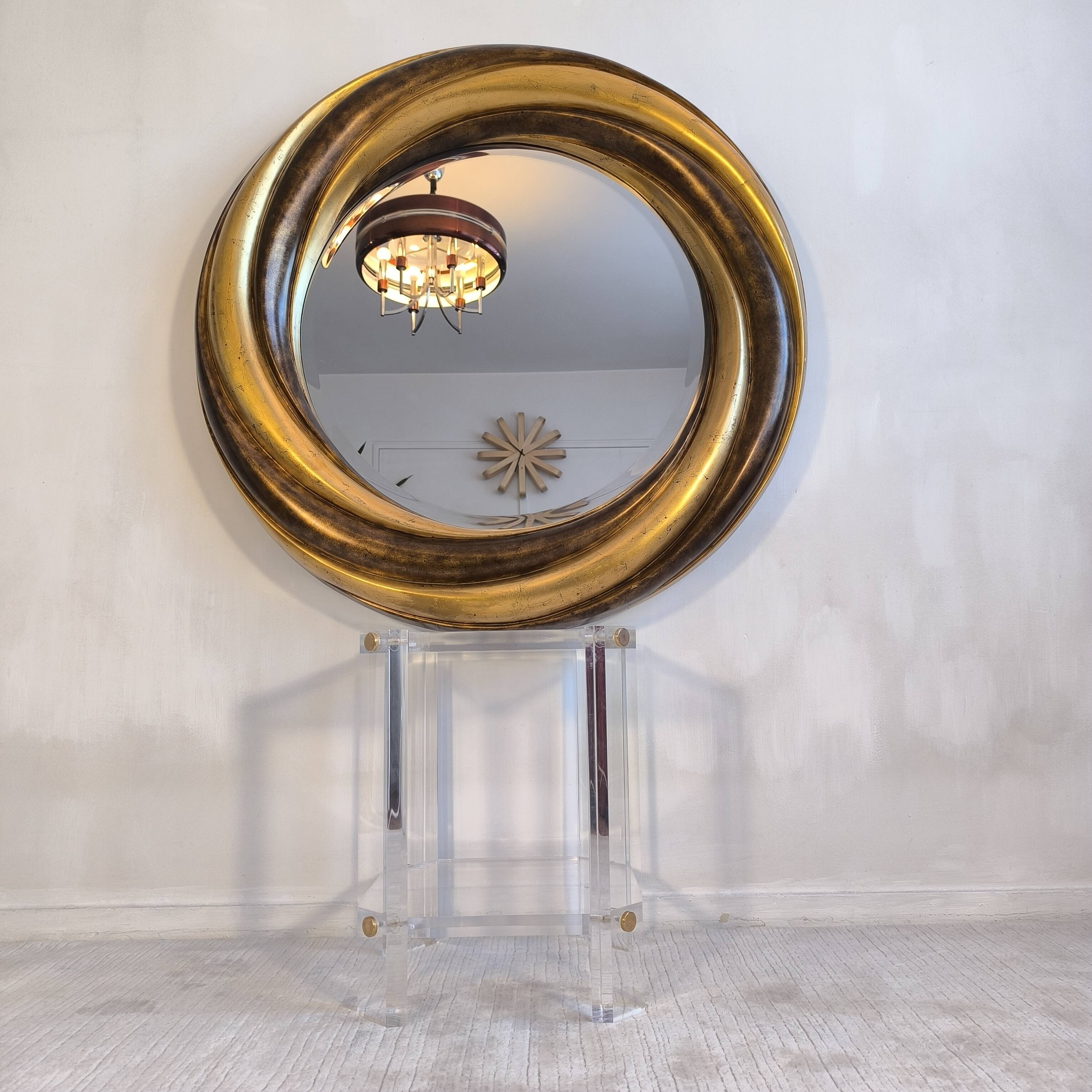 Victorian English Round Grand Mirror – Gilded Wood & Bevelled Glass