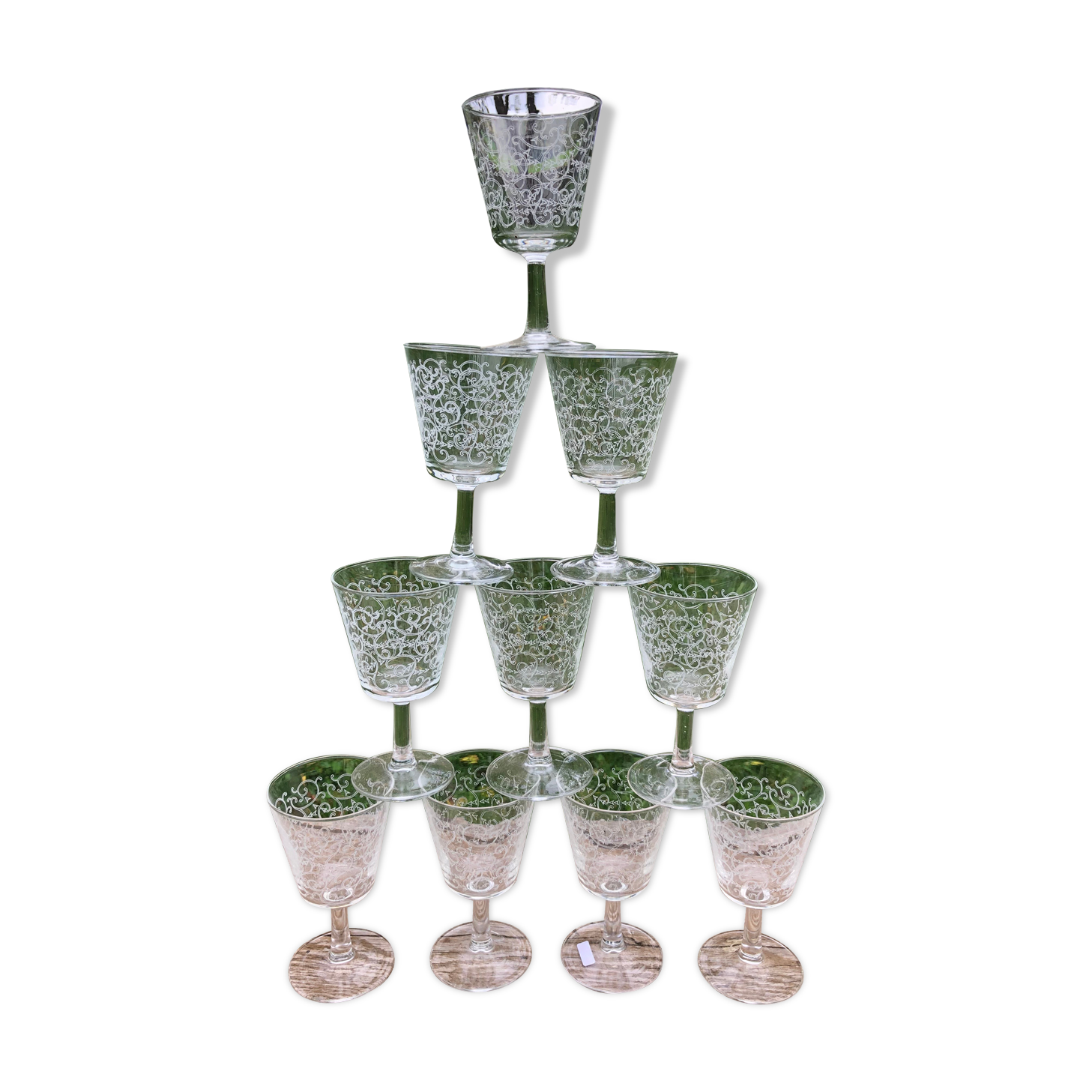 10 baroque stemmed glasses