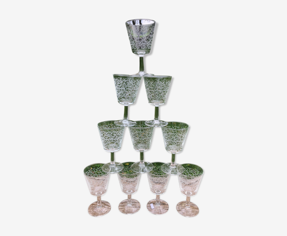 10 verres à pied baroques