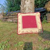 Retro cushion