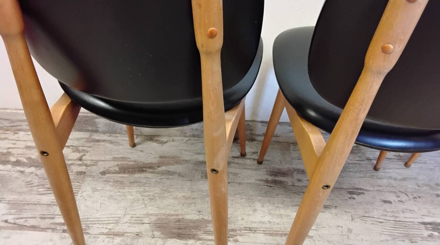 Baumann chairs