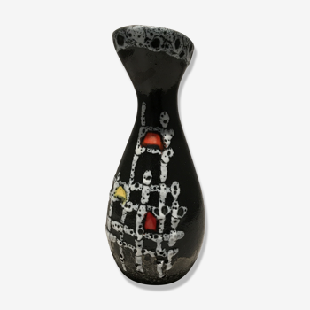 Ceramic vase