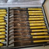 Old bakelite cutlery