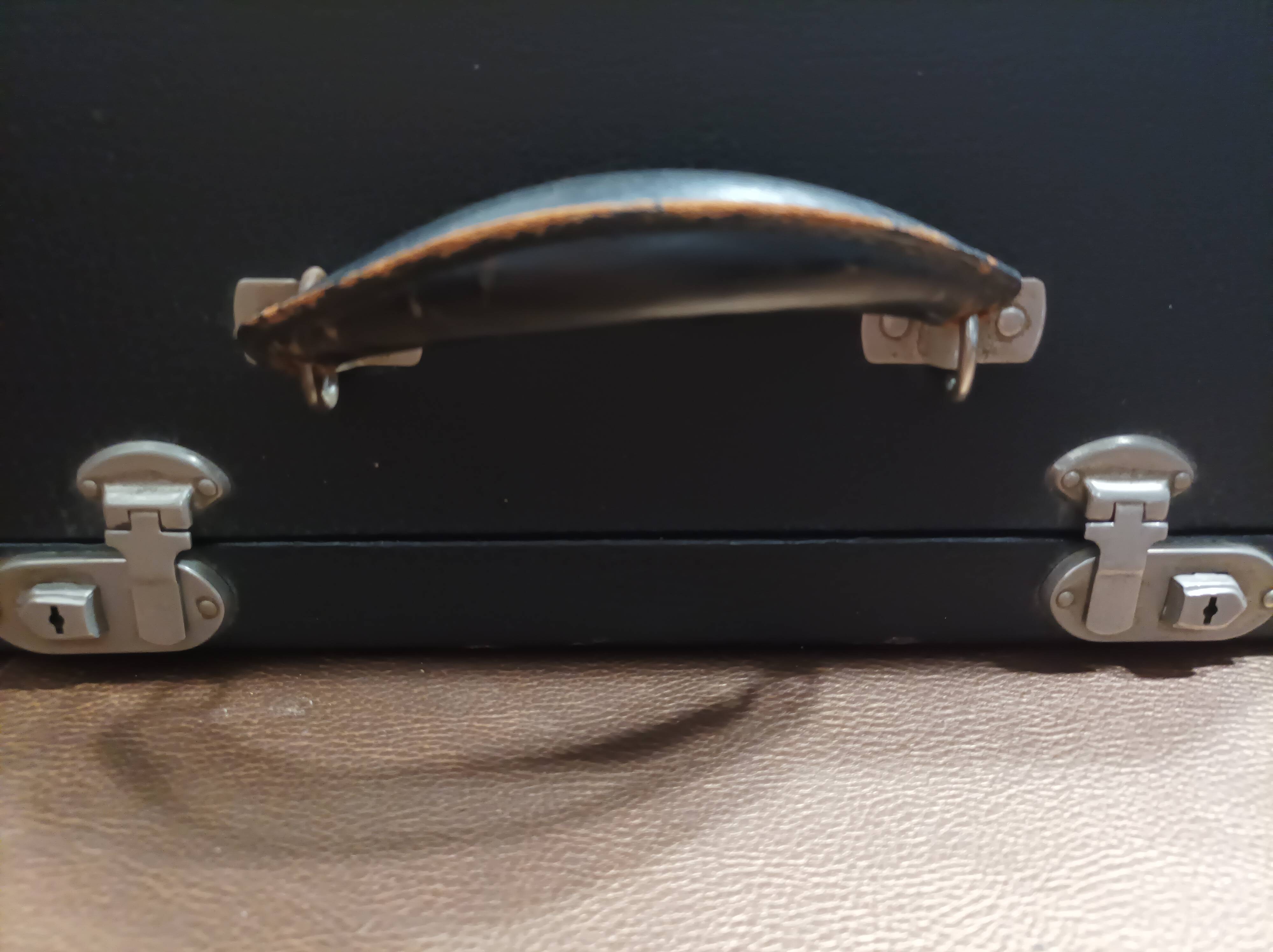 Smith first portable model 35 black typewriter usa 1937