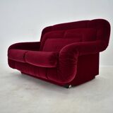 Two-seater canapé, rare from the 1970s, Italy.