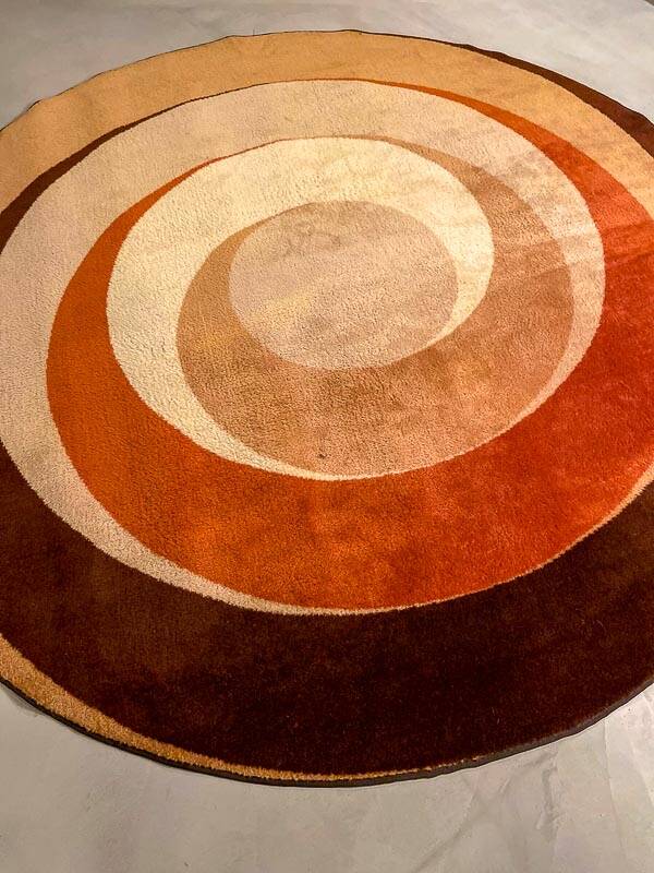 Vintage Bauhaus round rug