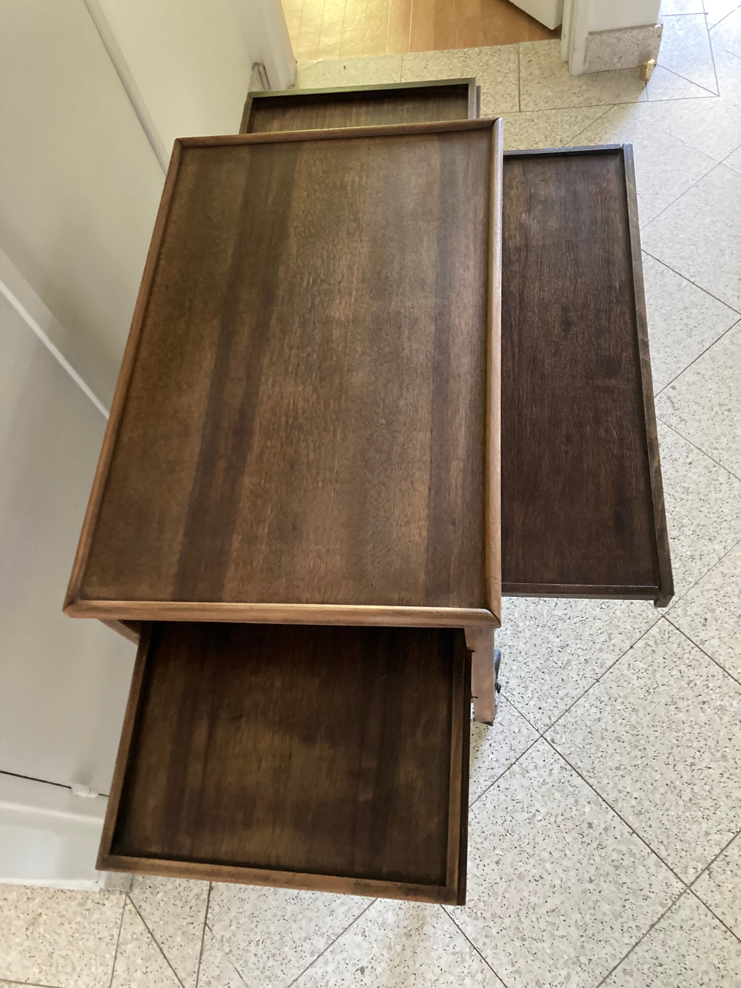 Vintage rolling bar service