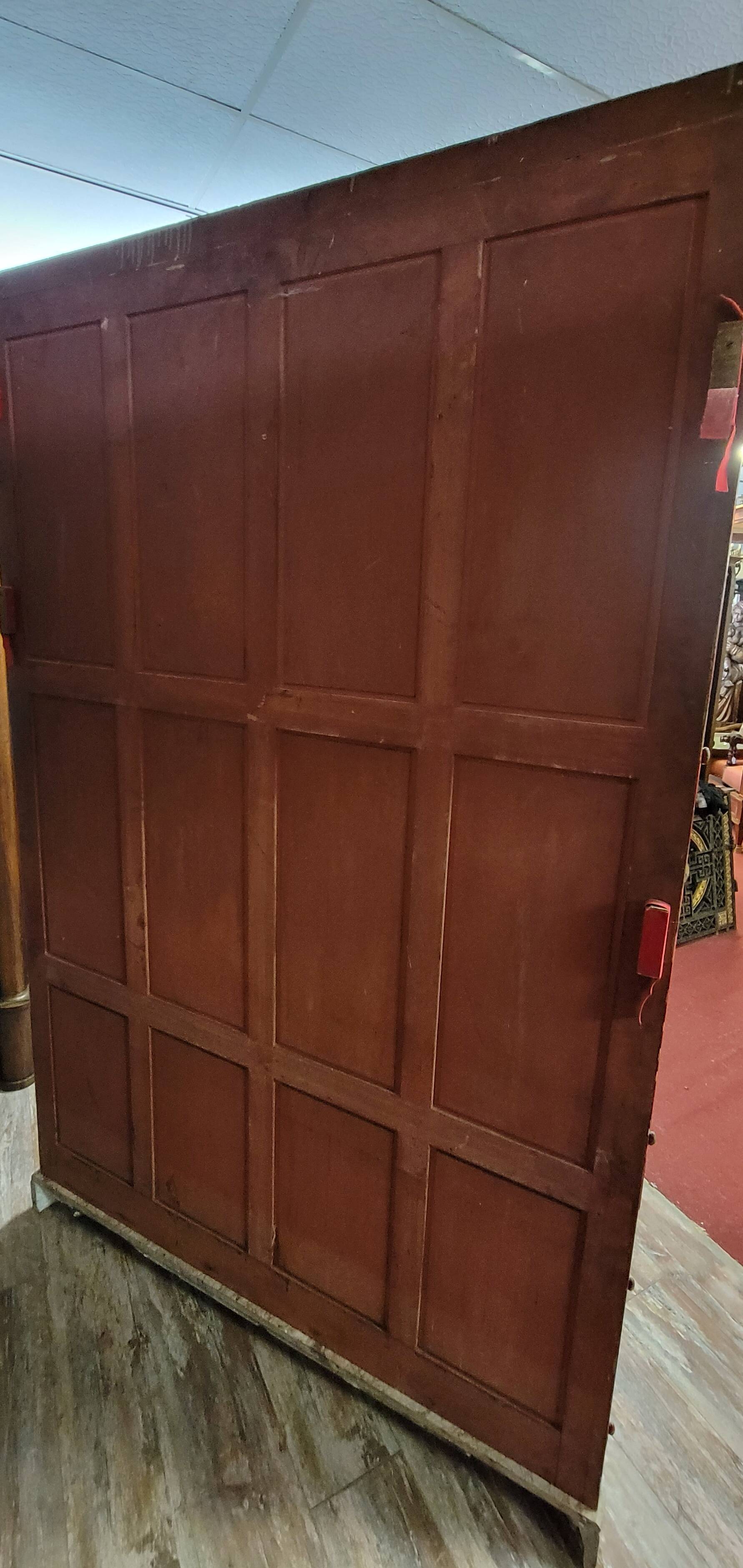 Important Art Deco period bookcase in lacquered wood and gilded bronze