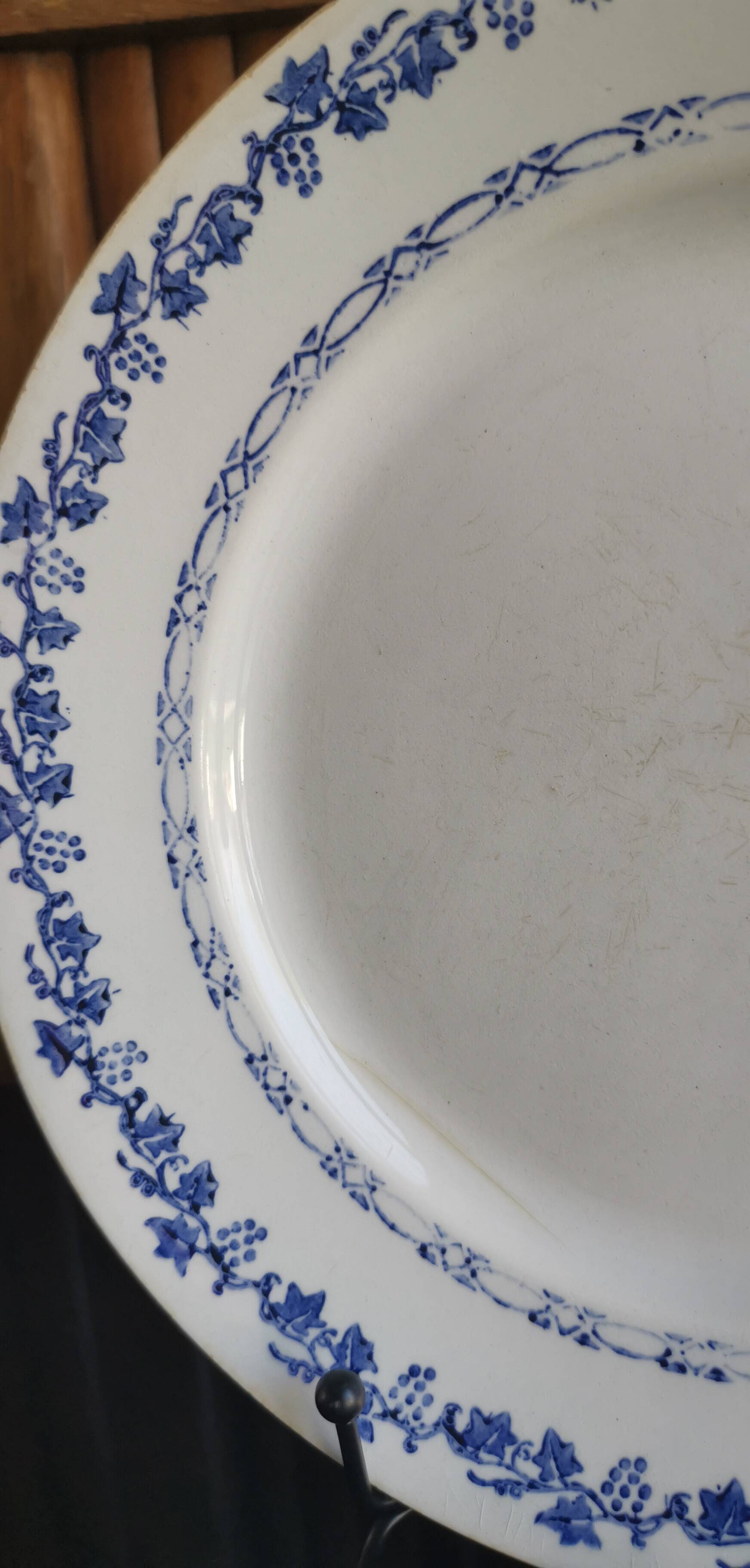 6 assiettes anciennes dépareillées bleues et blanches, St Amand, Moulin des Loups