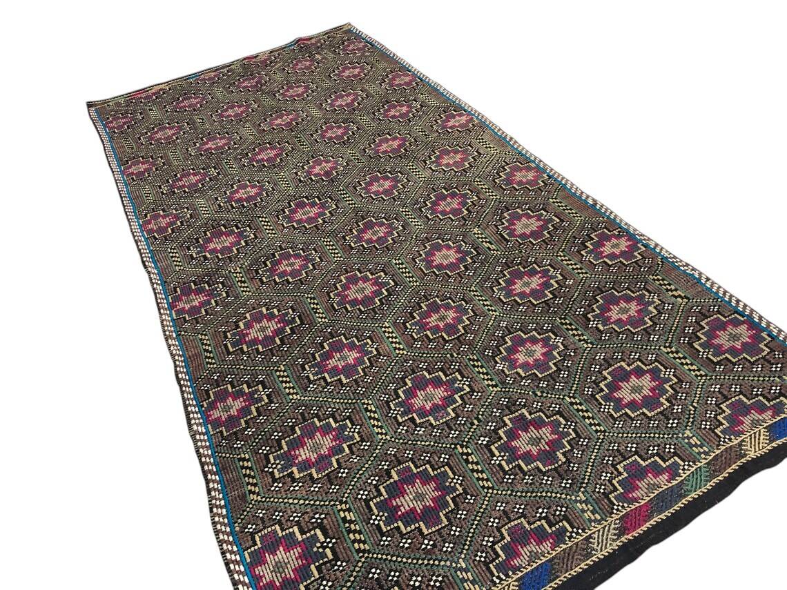 Neutral Oushak Geometric Kilim Rug