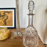 Small carafe and its chiseled glass stopper