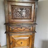 Homme debout ancien