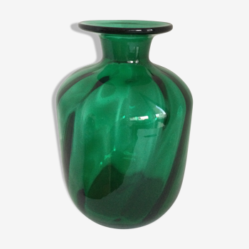 Crystal glassware for this beautiful vase