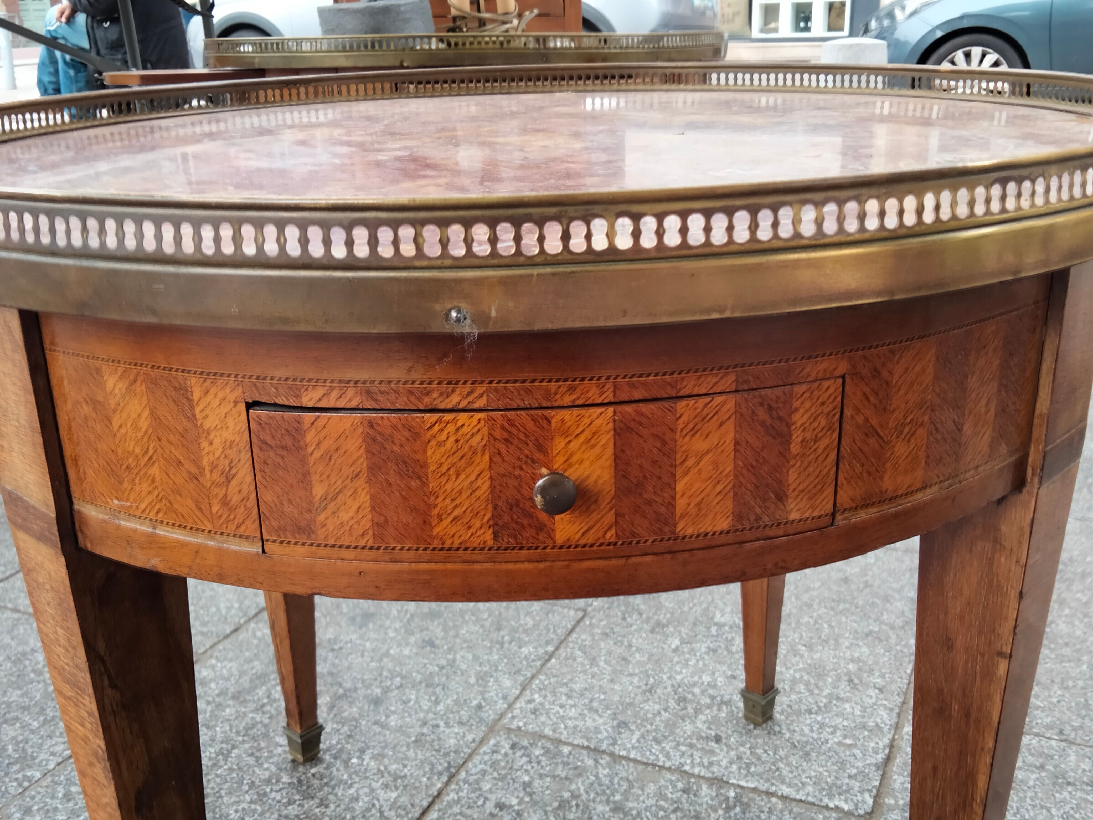 Coffee table hot water bottle old style Louis XVl