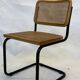 Ensemble de 4 chaises Cesca B32 conçues par Marcel Breuer, cadre noir.