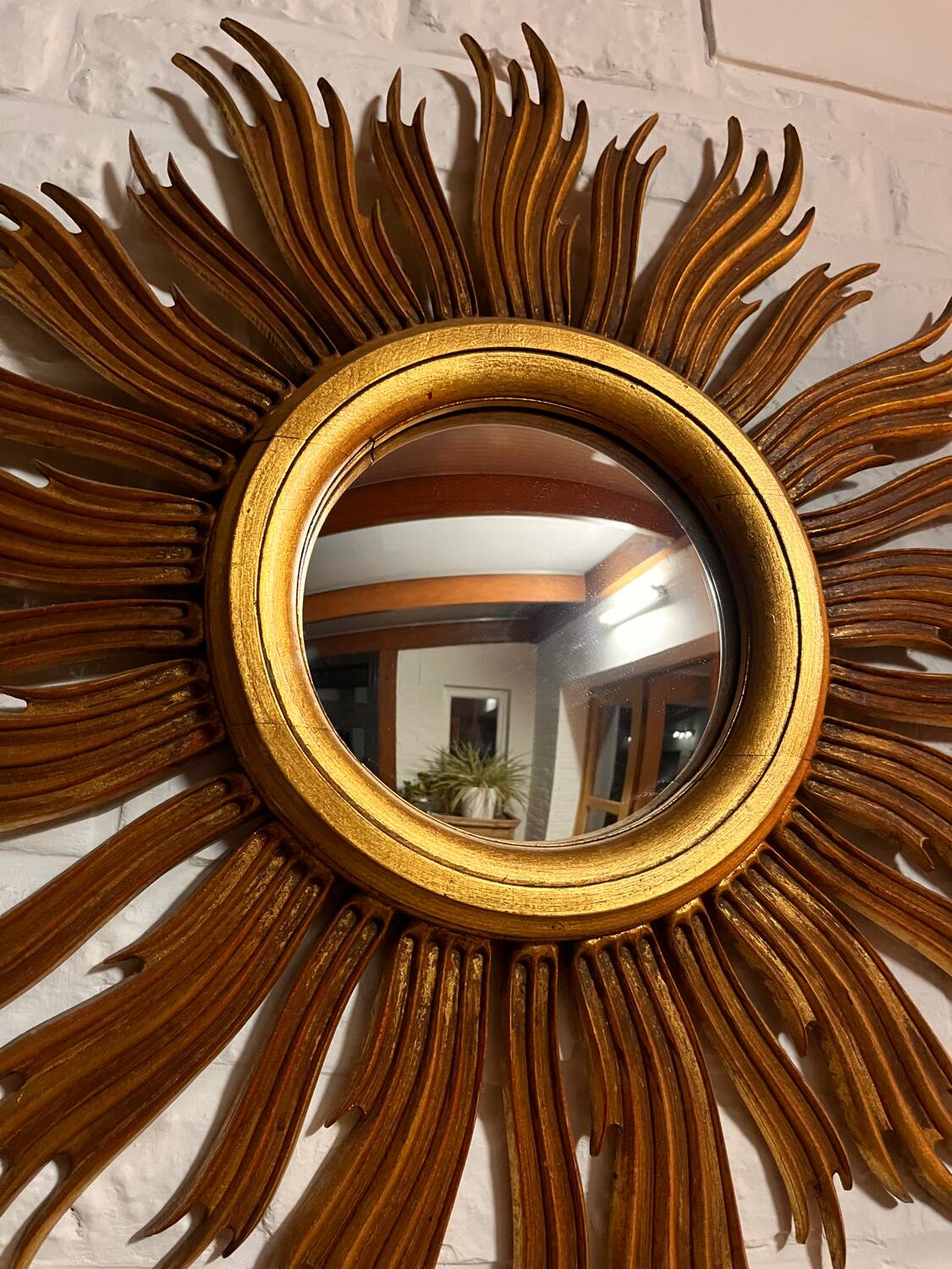 Sun mirror witch's eye