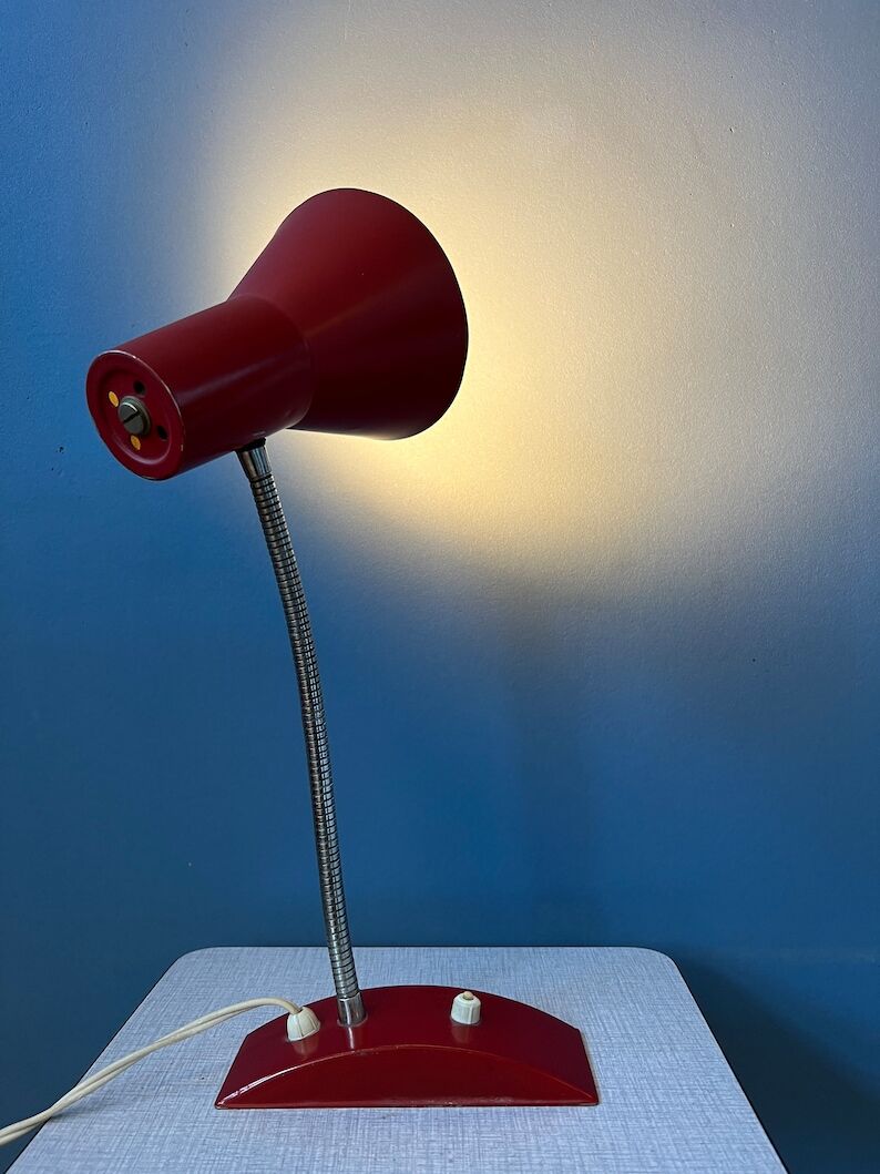 Flexible desk lamp vintage space age red