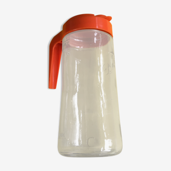 Glass pitcher from the 70s/80s for Tang powder drink
