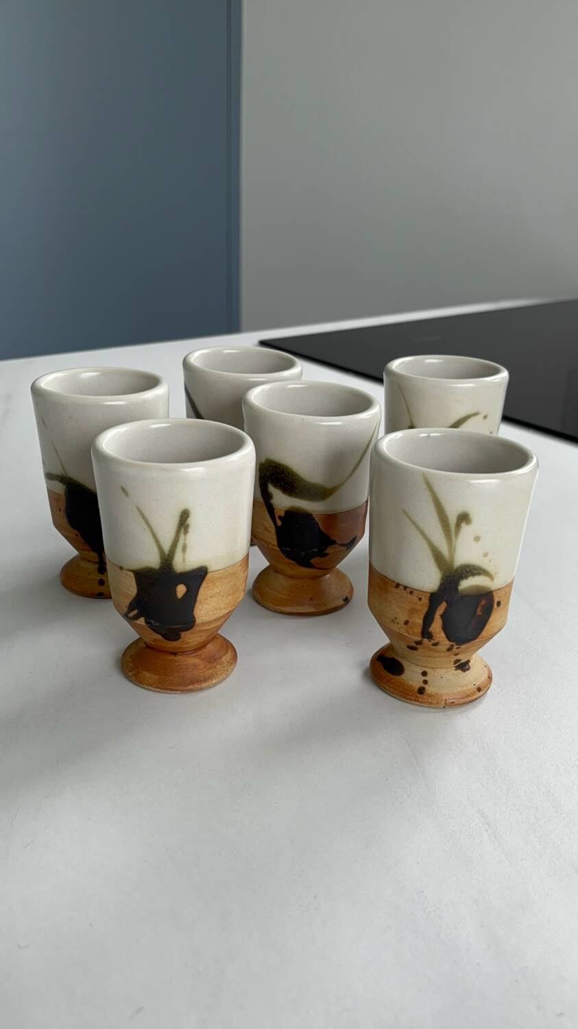 Set of 6 vintage ceramic footed coffee cups – artisanal style