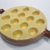 Dish or plate for 12 vintage snails (1)