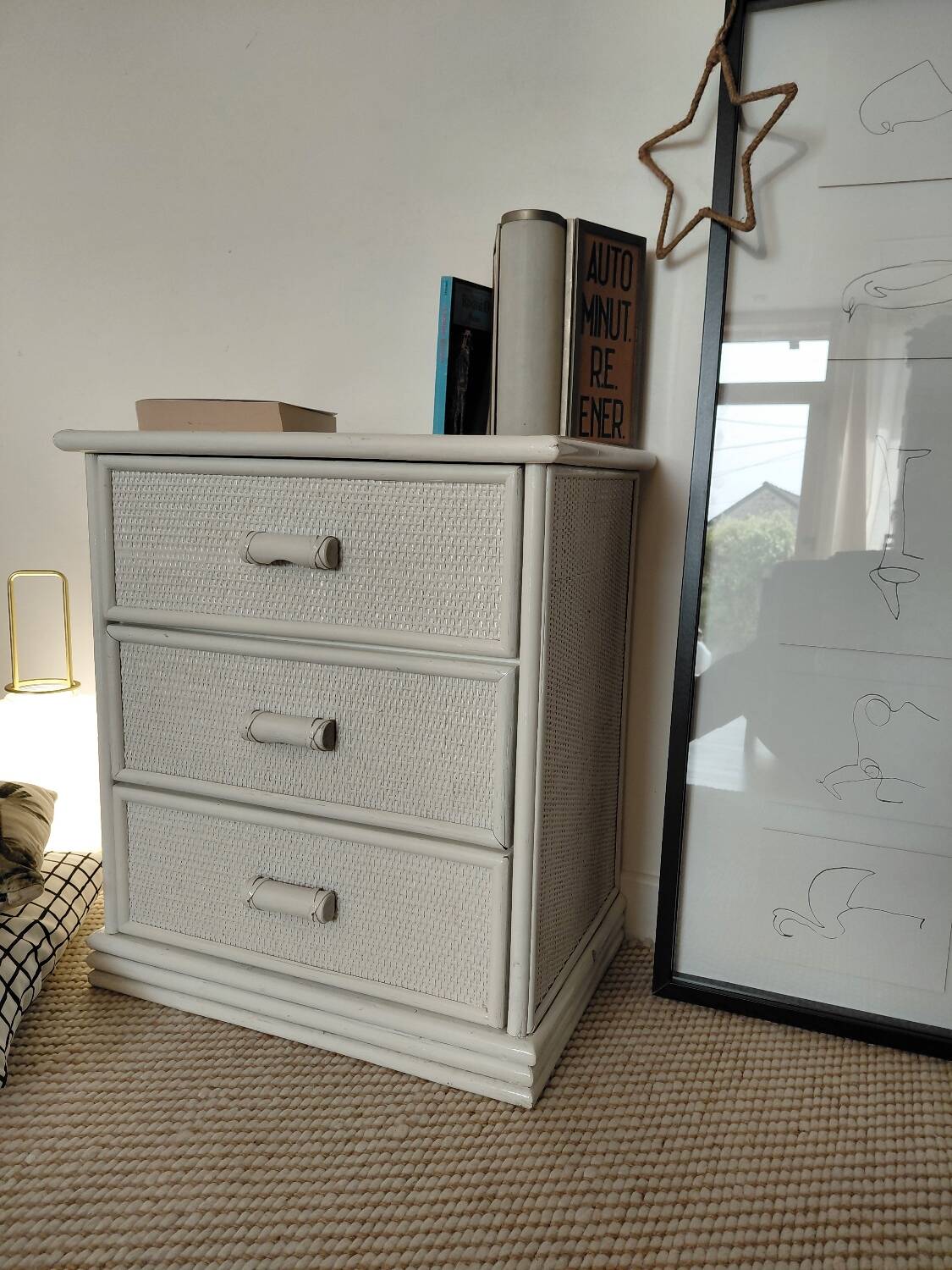 Vintage cane chest of drawers with 3 drawers - white patinated wood - seaside spirit
