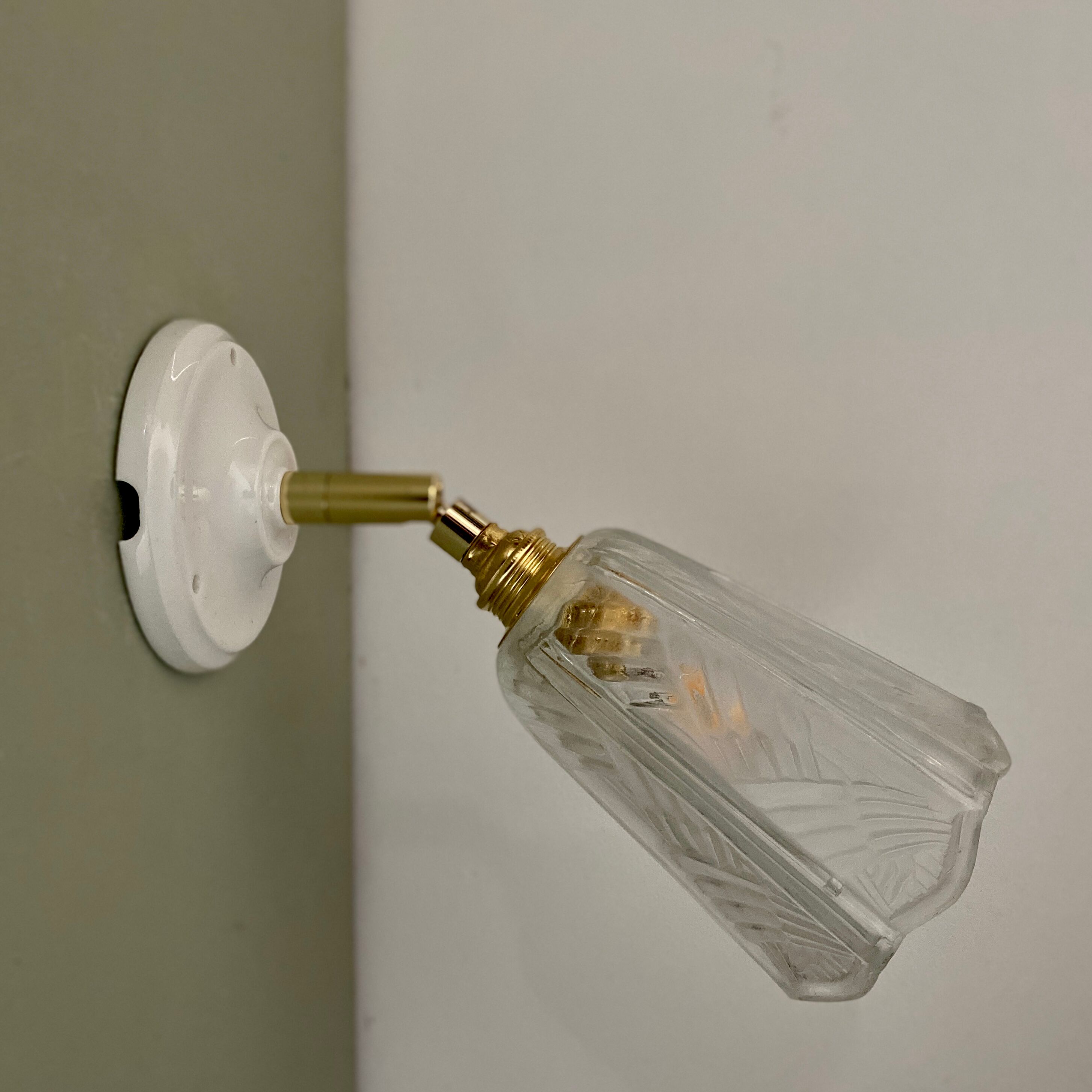 Applique tulipe vintage art déco en verre dépoli Selency