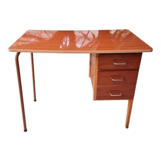 Bureau d'écolier en formica , bois et métal vintage