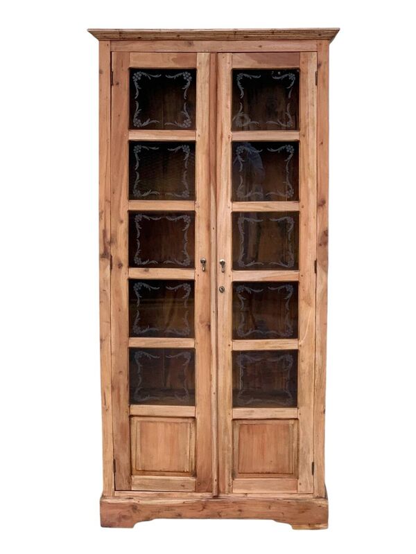 Armoire parisienne en bois brut et vitres gravées 1920