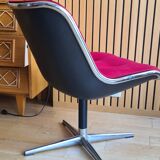"Executive chair" armchair by Charles Pollock published by Knoll