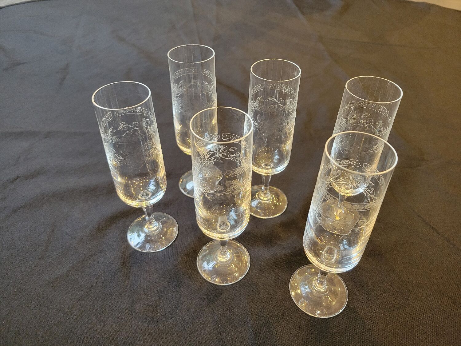 6 engraved crystal champagne flutes (floral) 1920